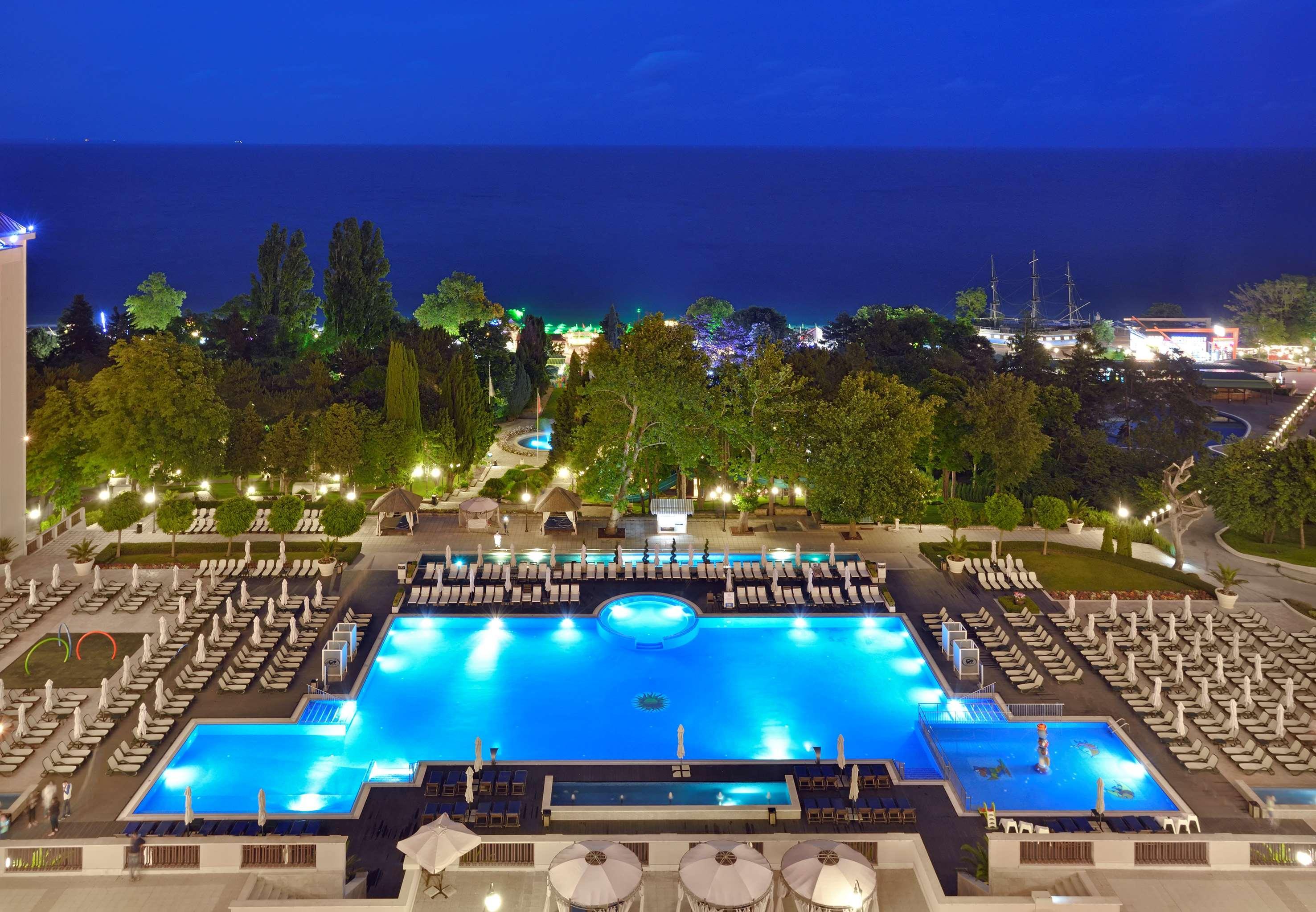 Marina Grand Beach Hotel Golden Sands Ngoại thất bức ảnh